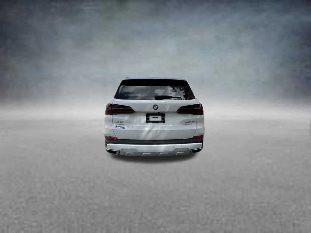 Certified Used 2026 White BMW sDrive40i image 6