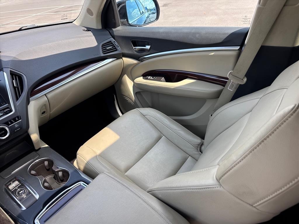 Used 2016 Crystal Black Pearl Acura w/Tech image 14