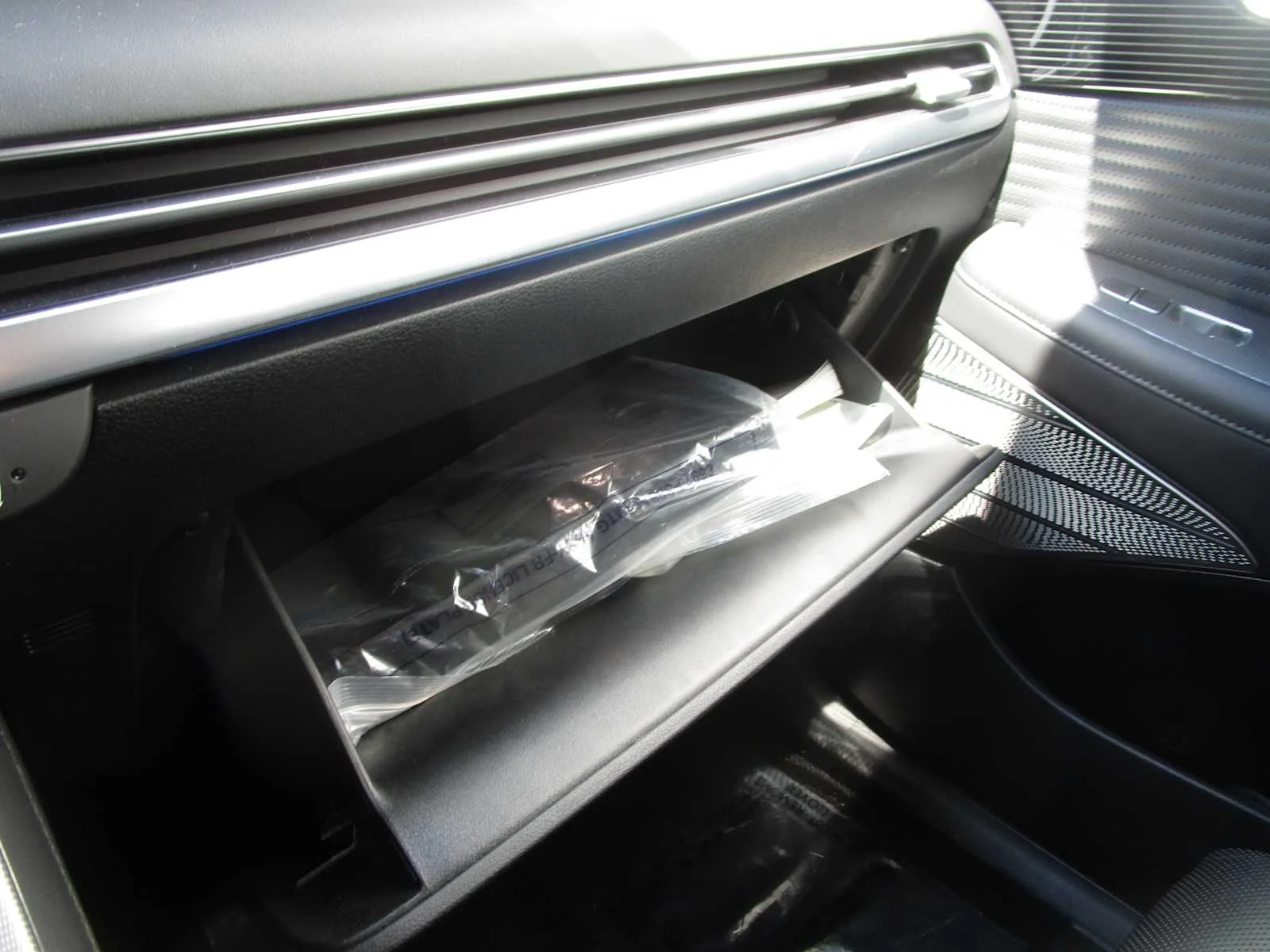 Used 2023 Abyss Black Pearl Hyundai Calligraphy image 25
