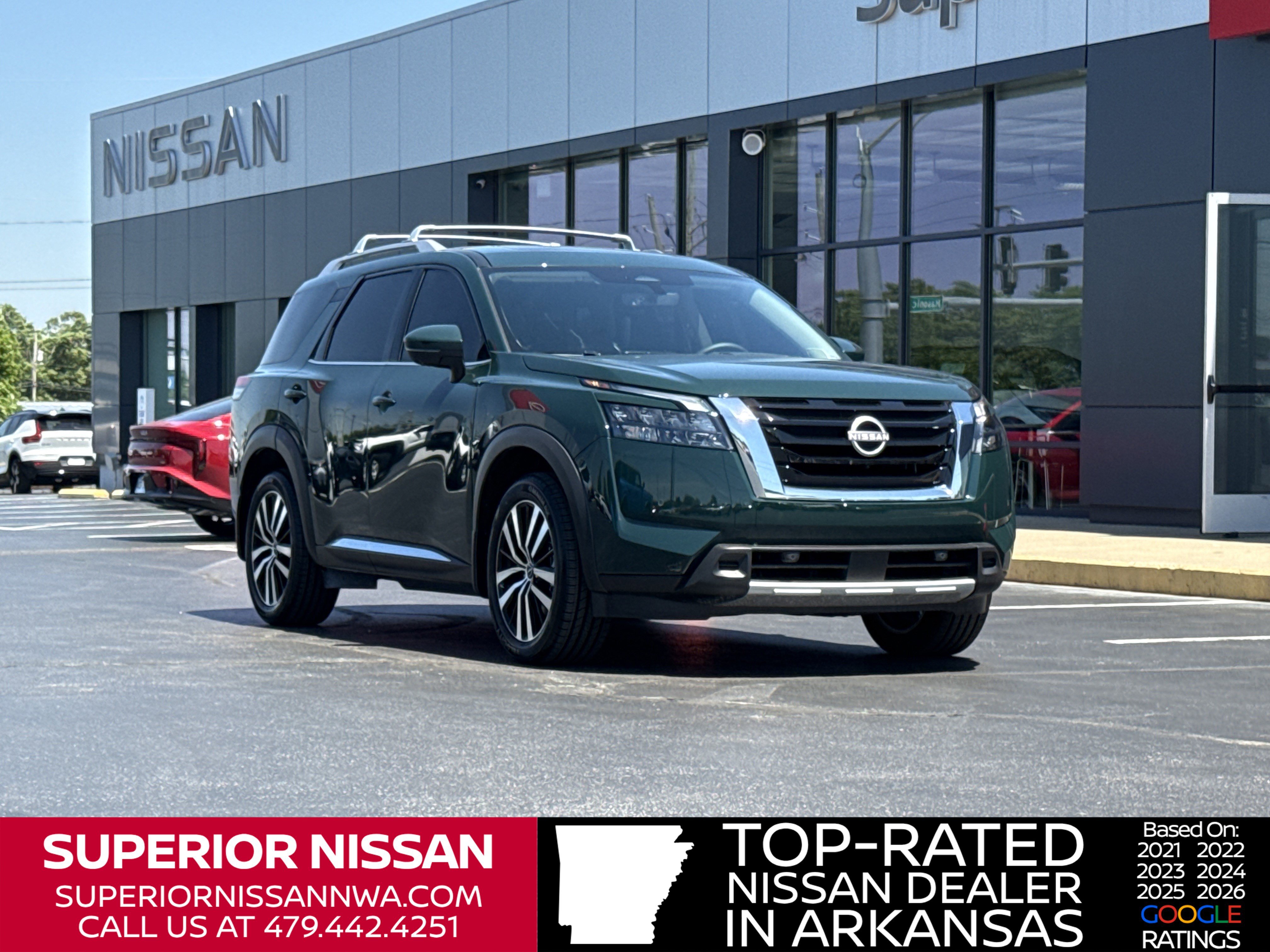 2025 Nissan Pathfinder Platinum 2WD's photo