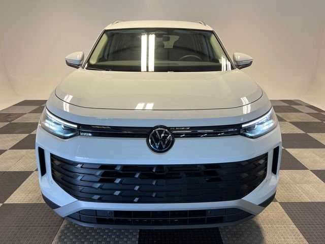 New 2026 White Volkswagen 2.0T SE image 2