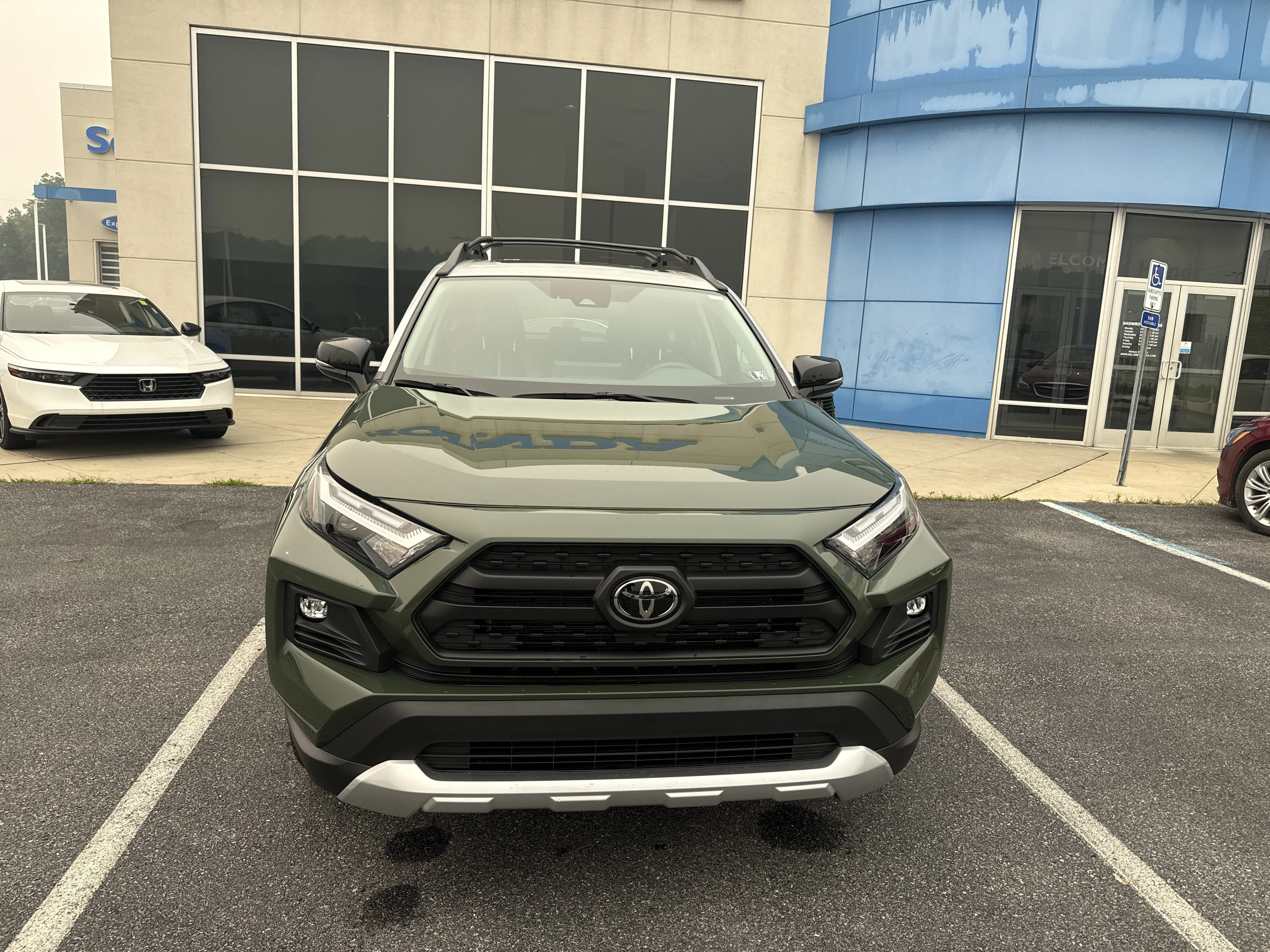 Used 2024 Army Green/Ice Edge Toyota Adventure image 8