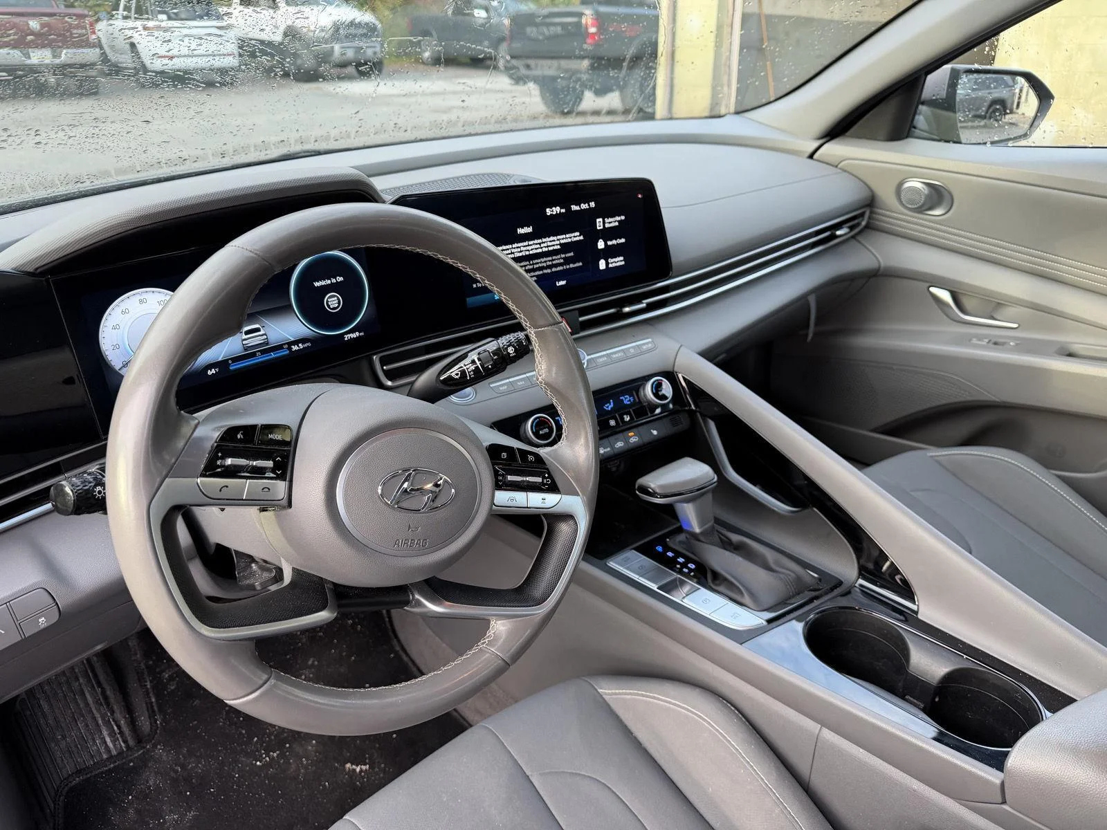 Used 2023 Fluid Metal Hyundai SEL image 10