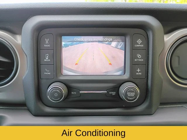 Used 2020 Gray Jeep Sport S image 16