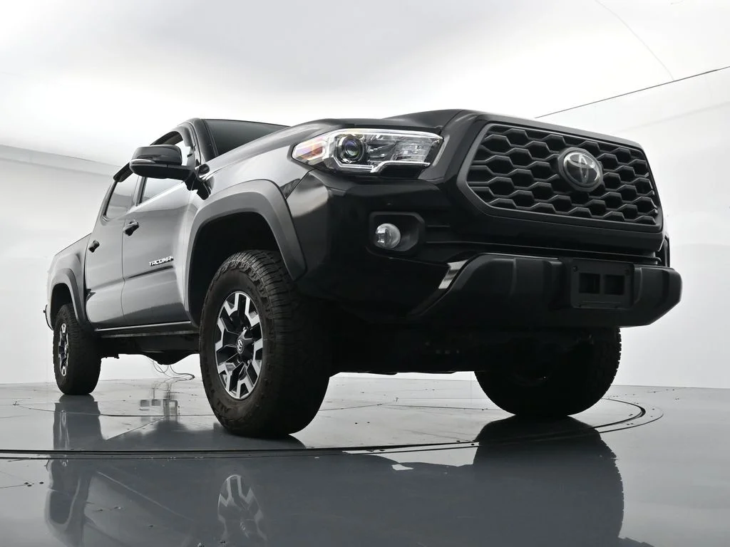 Used 2022 Black Toyota TRD Off-Road image 31
