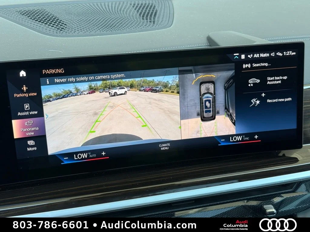Used 2023 White BMW xDrive40i image 37