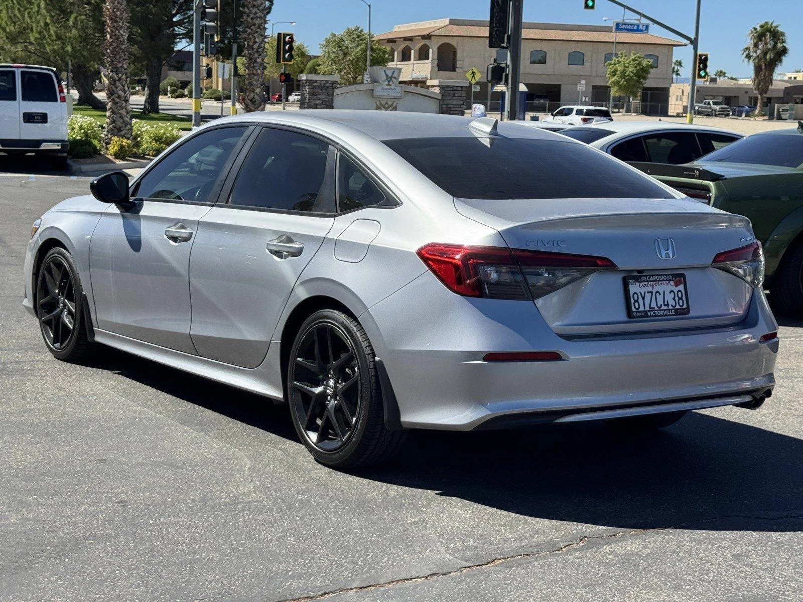 Used 2022  Honda Sport image 4