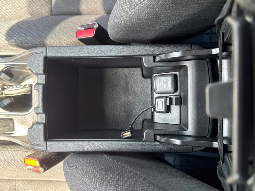 Used 2013 Gray Honda EX image 19
