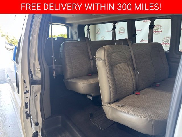 2025 Chevrolet Express Passenger LT - Photo 26