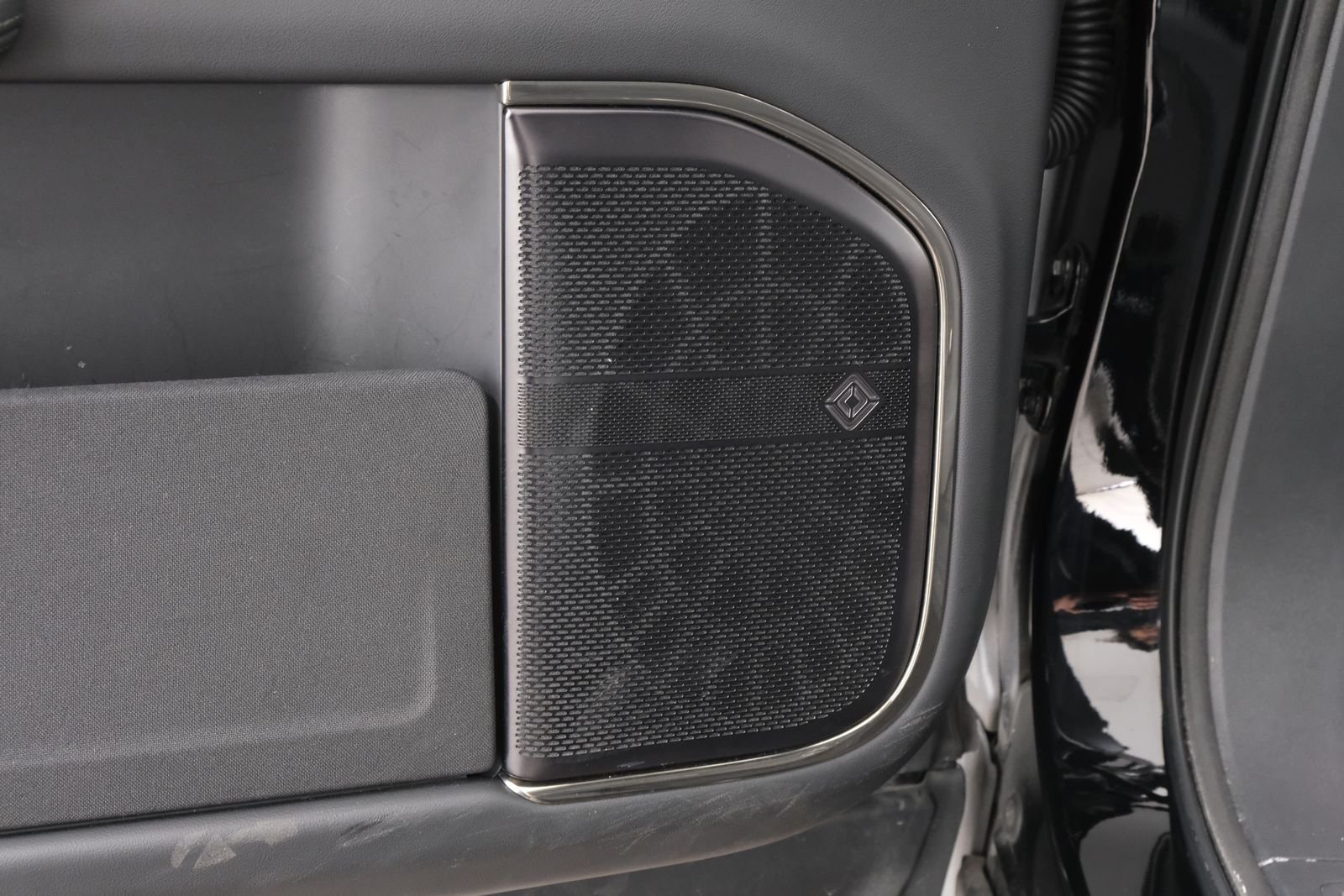 Used 2023 Midnight Rivian Adventure image 28