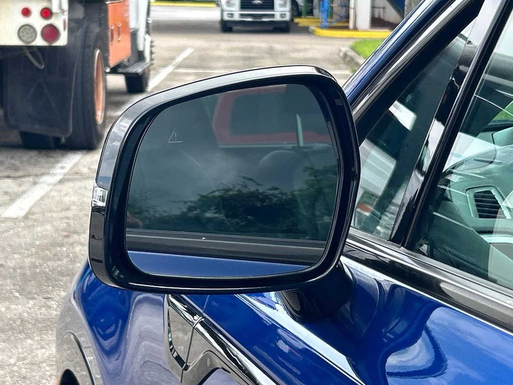 Certified Used 2023 Sapphire Blue Kia S image 17