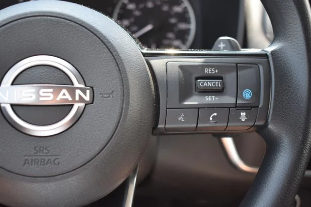 Used 2023 Blue Nissan SV image 21
