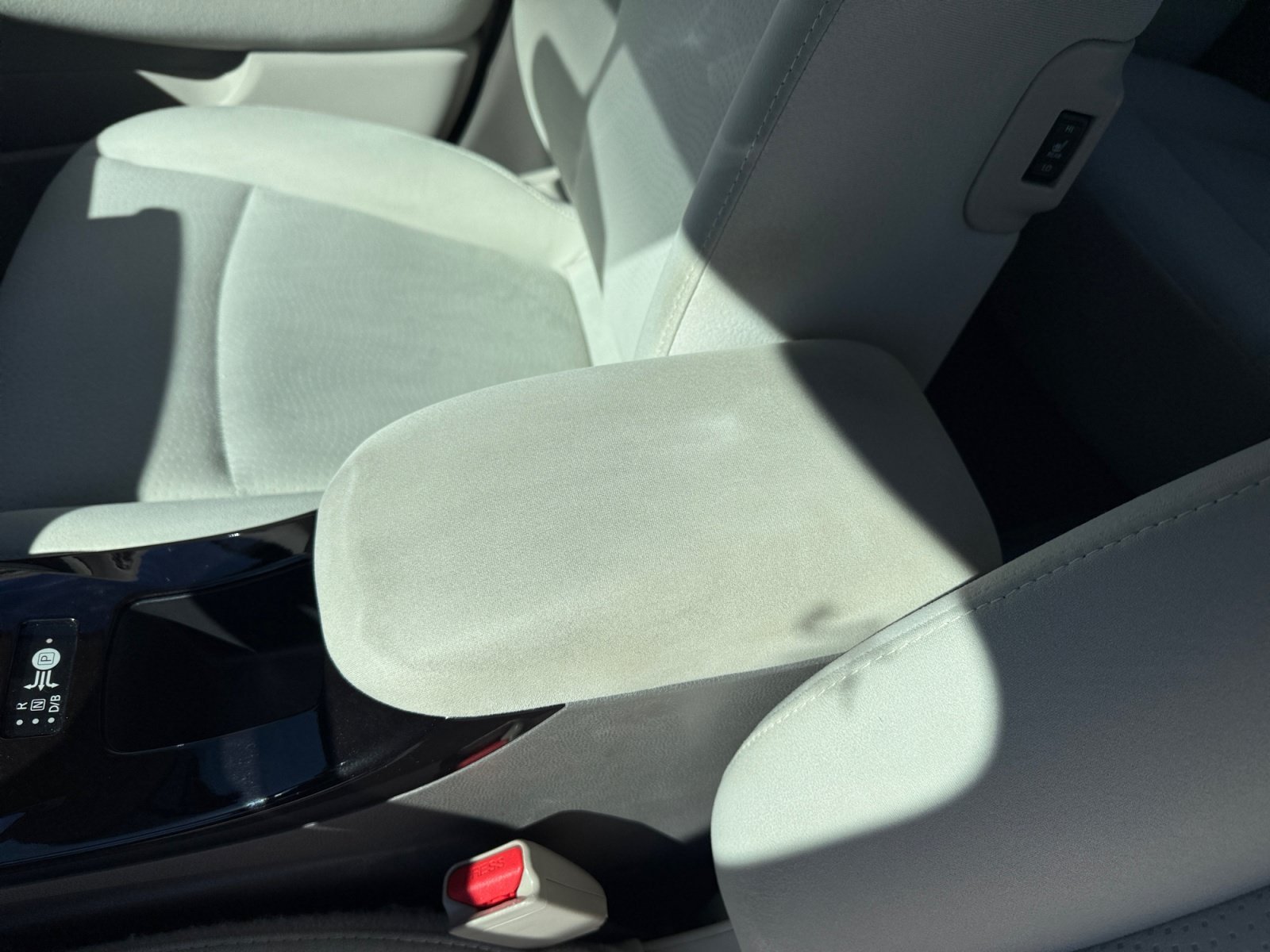 Used 2013 Super Black Nissan SV image 14