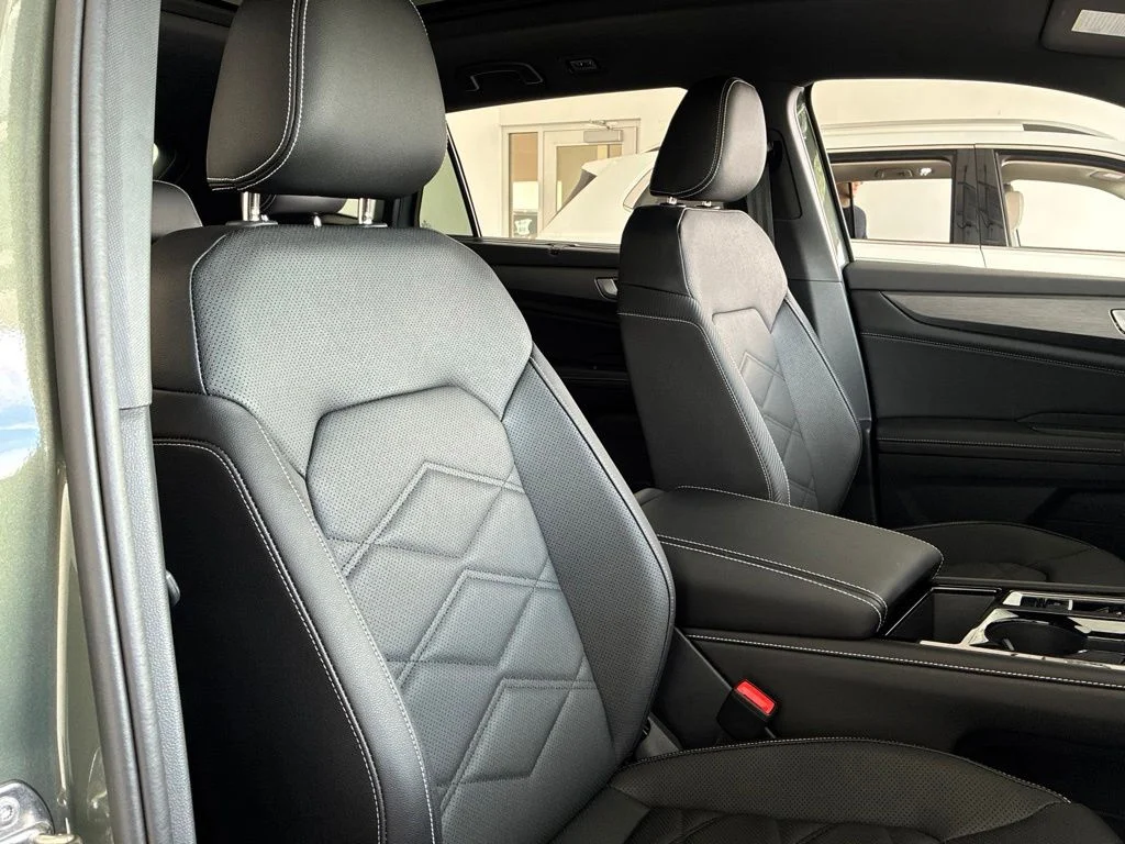 2026 Volkswagen Atlas Cross Sport SE w/Tech - Photo 27