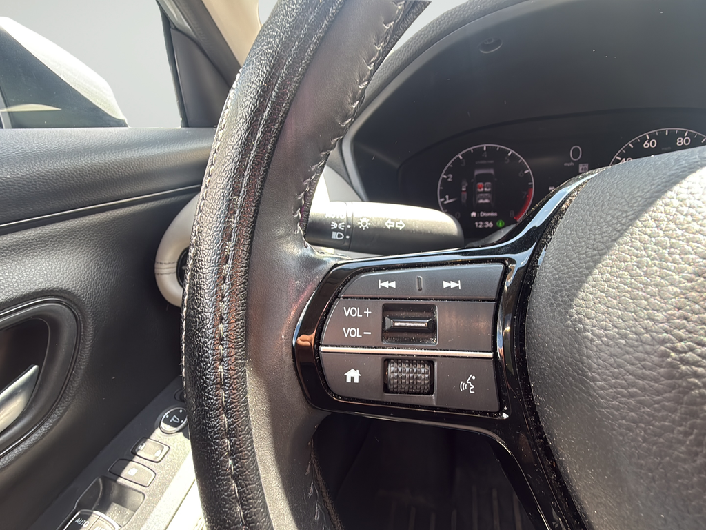 Used 2024  Honda EX-L image 9