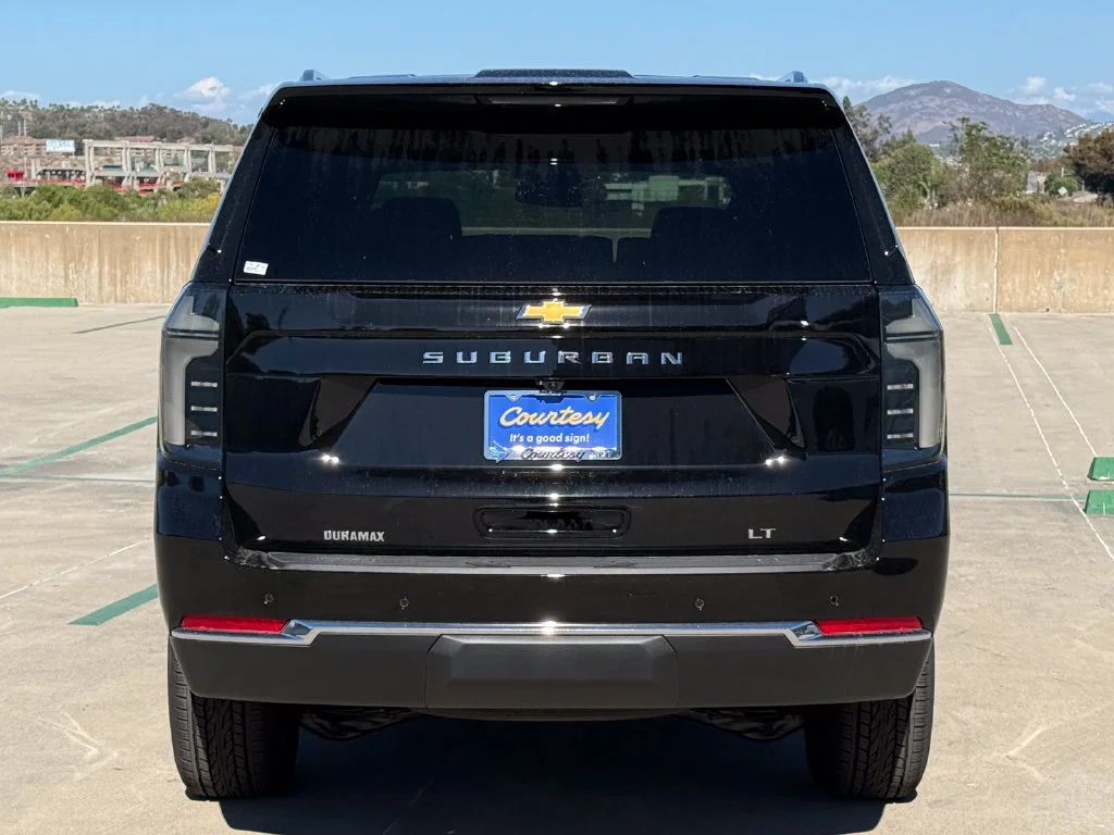 2027 Chevrolet Suburban LT - Photo 7