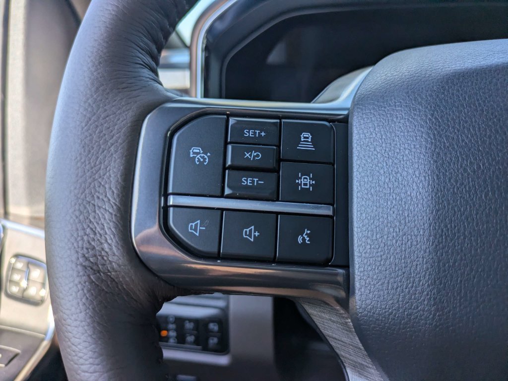 New 2026 Star White Metallic Tri-Coat Ford F-350® King Ranch® image 50