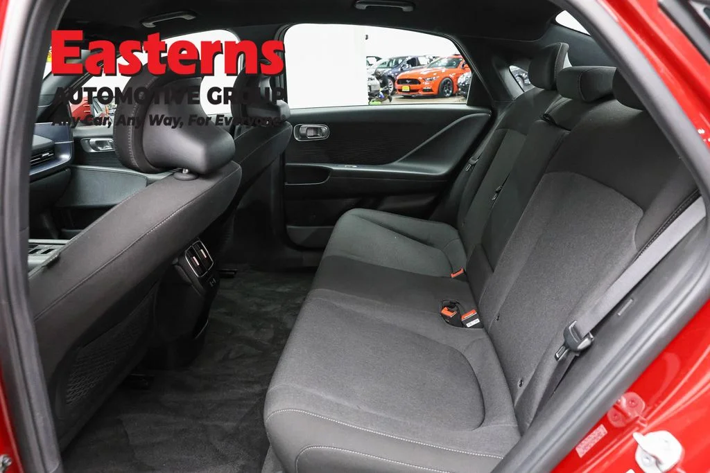 Used 2024 Red Hyundai SE image 23