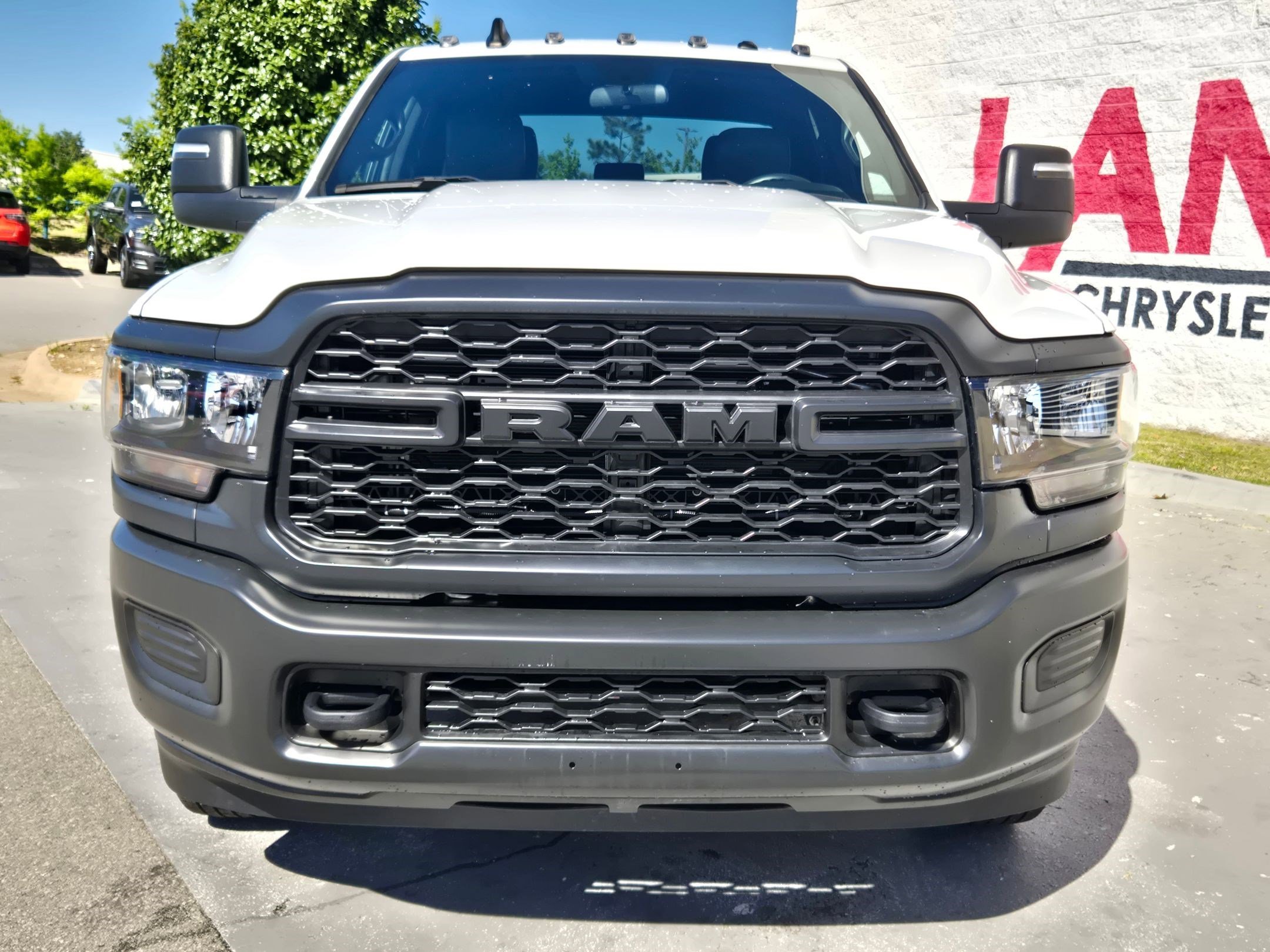 Used 2024 RAM Ram 3500 Pickup Tradesman with VIN 3C63RRGJ3RG183593 for sale in Little Rock