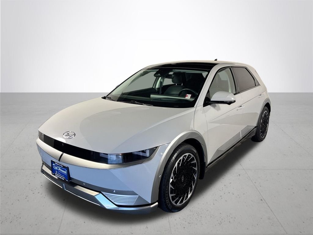 Used 2023 Gray Hyundai Limited image 2