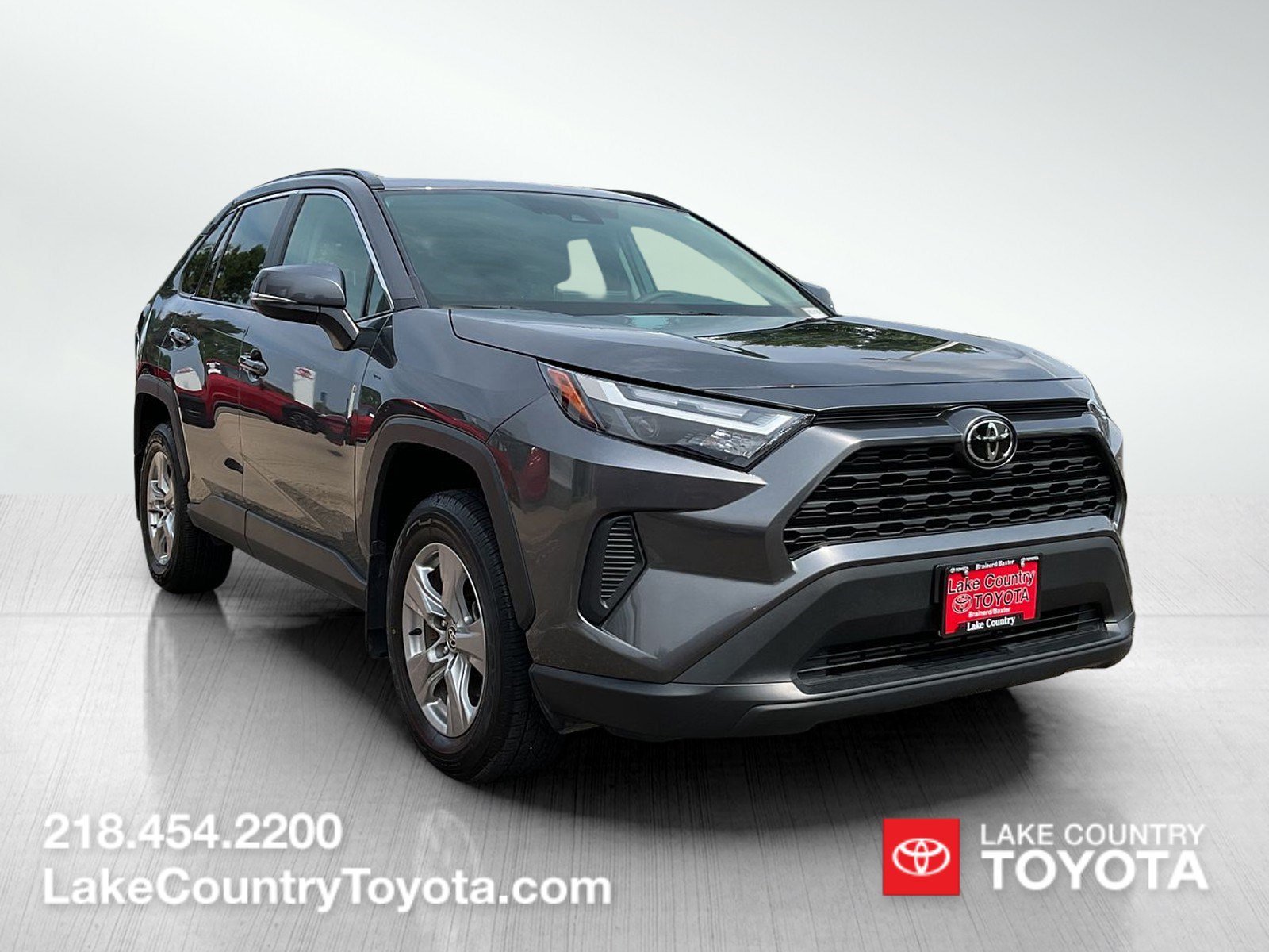 Used 2023 Gray Toyota XLE image 7