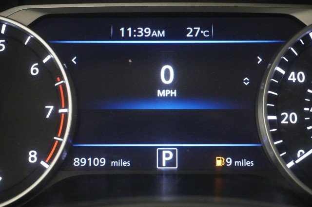 Used 2022 BLACK Nissan SV image 21