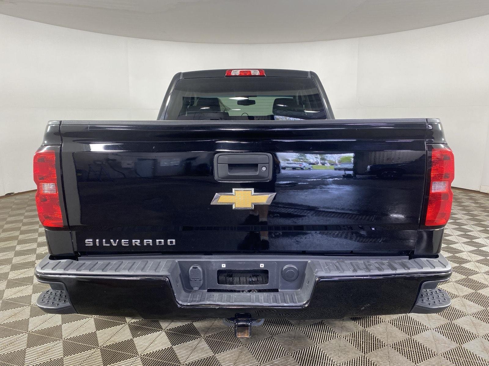 Used 2017 Black Chevrolet Custom image 5