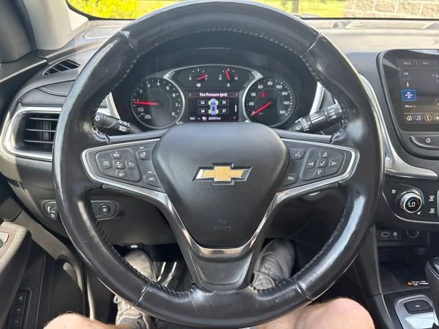 Used 2020 Nightfall Gray Metallic Chevrolet Premier image 18
