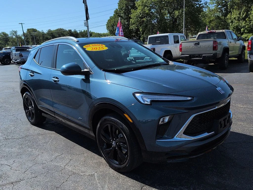 2025 Buick Encore GX Sport Touring AWD's photo
