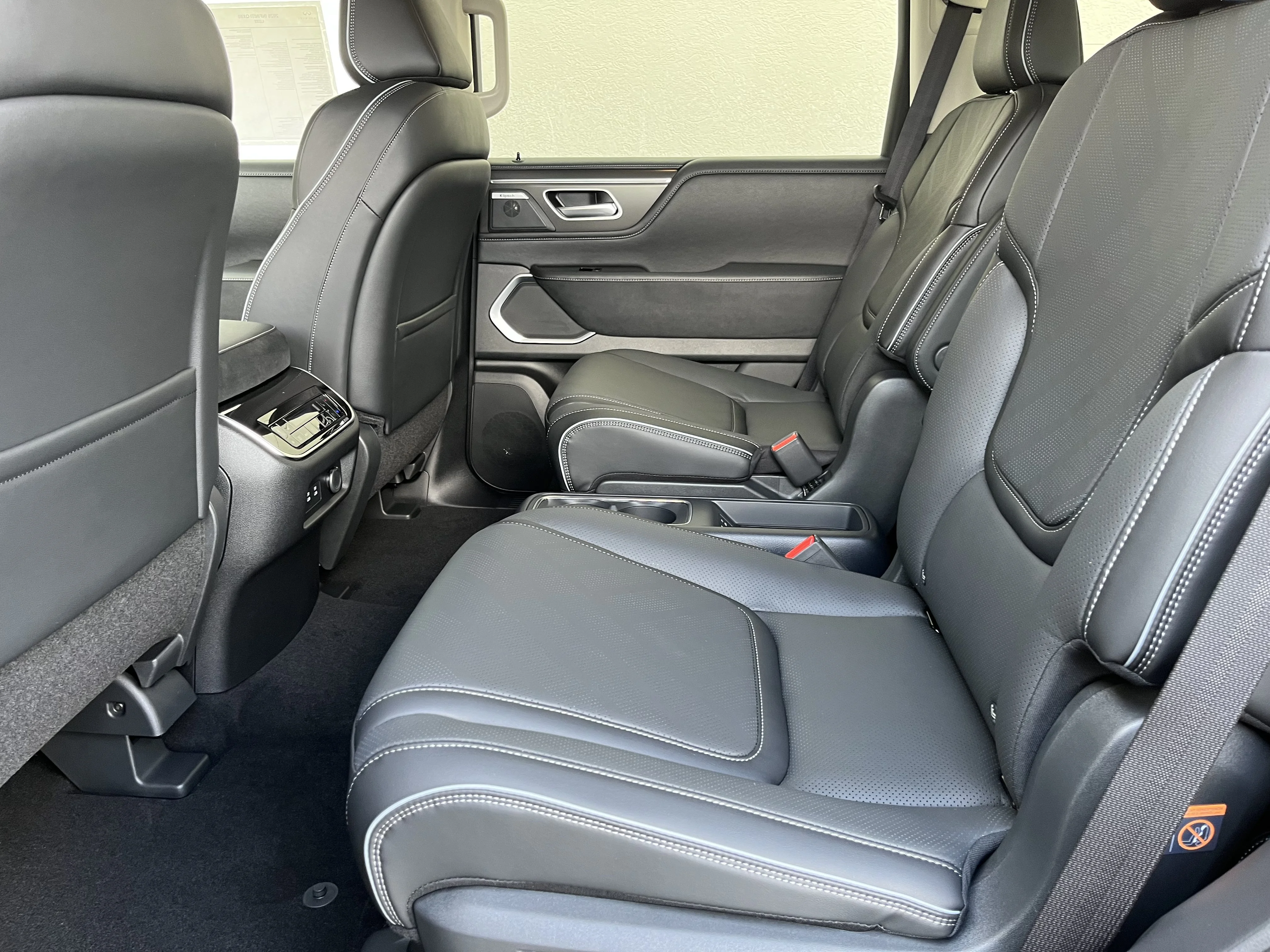 New 2026 Black Obsidian INFINITI LUXE image 14