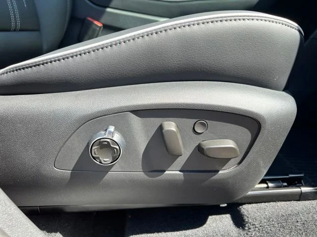 2026 Buick Enclave Avenir - Photo 14