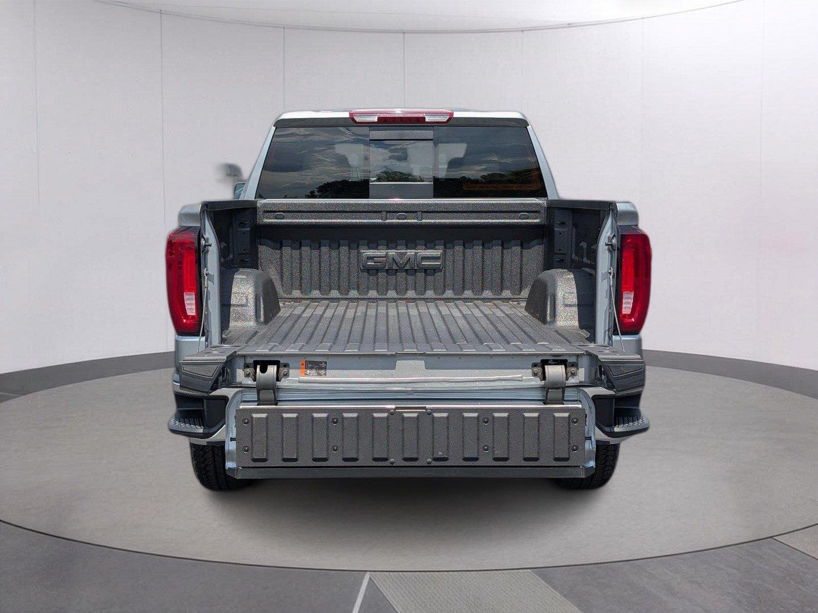 New 2026 Sterling Metallic GMC SLT image 5