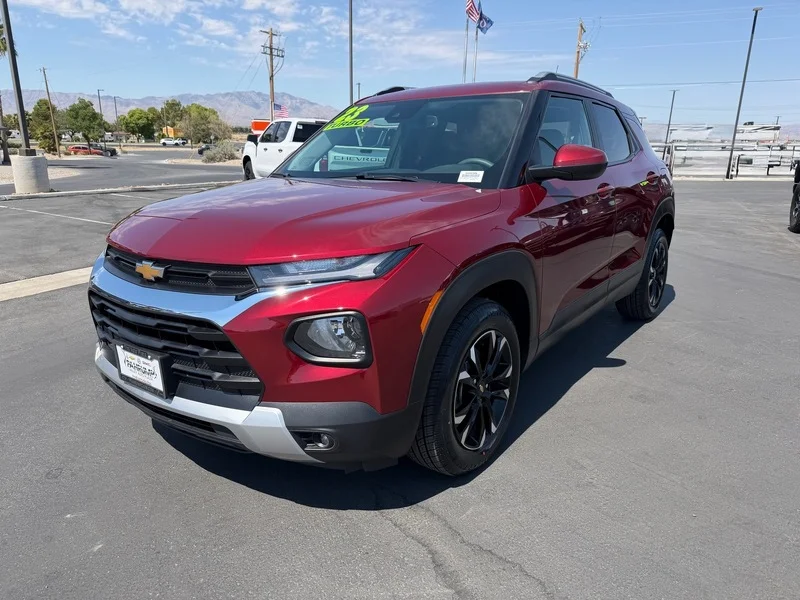 Used 2023 Crimson Metallic Chevrolet LT image 7