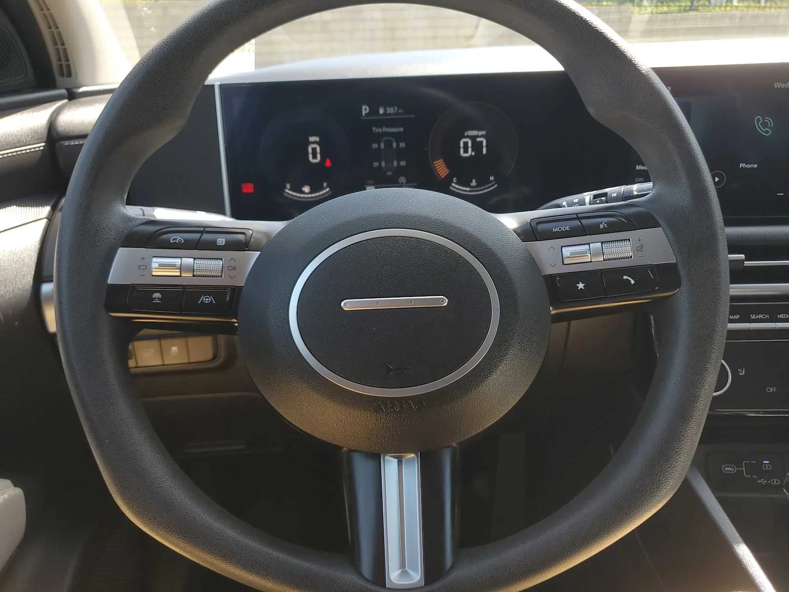Used 2025 Serenity White Pearl Hyundai SEL image 19