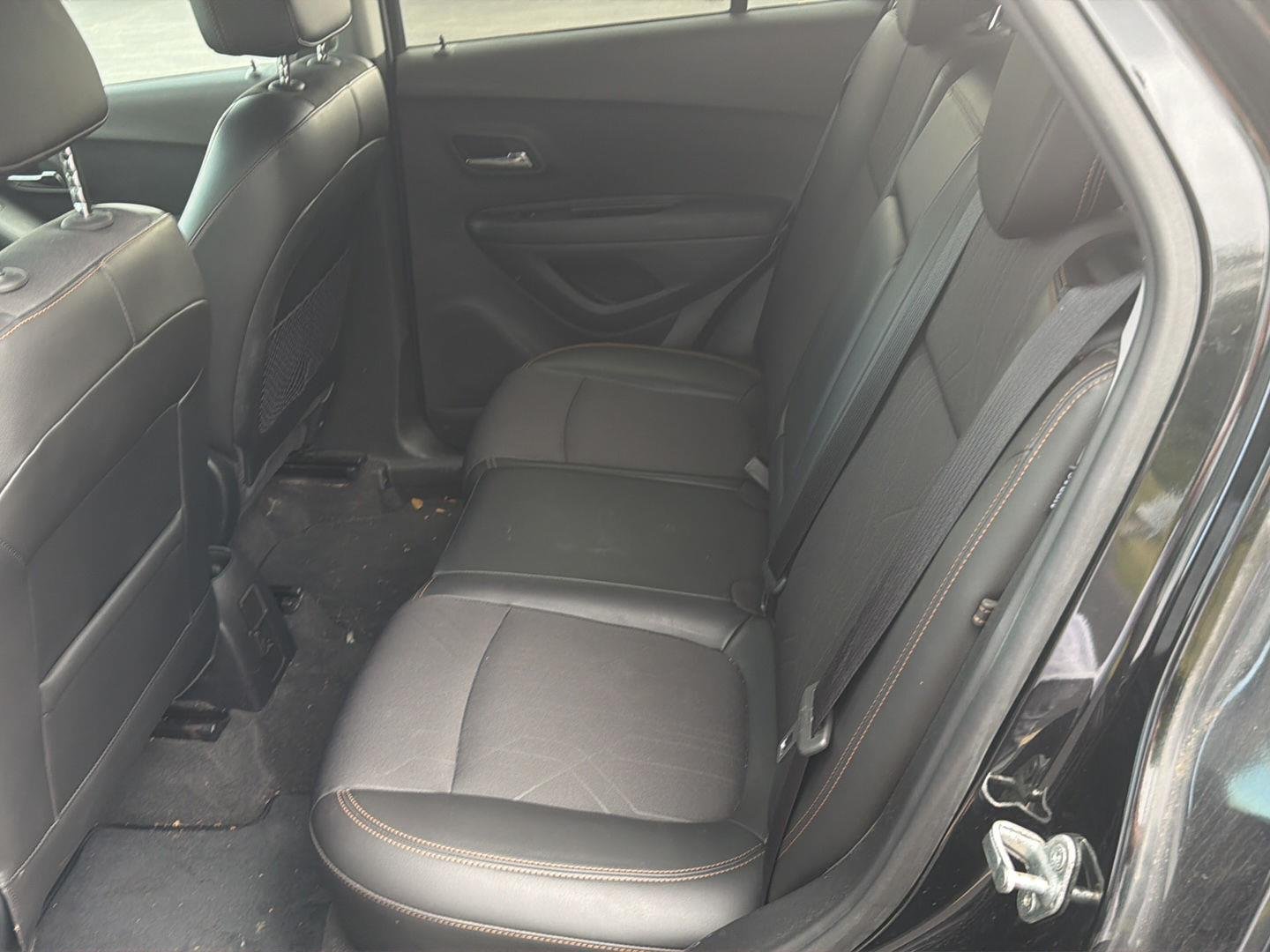 Used 2018 Mosaic Black Metallic Chevrolet LT image 15