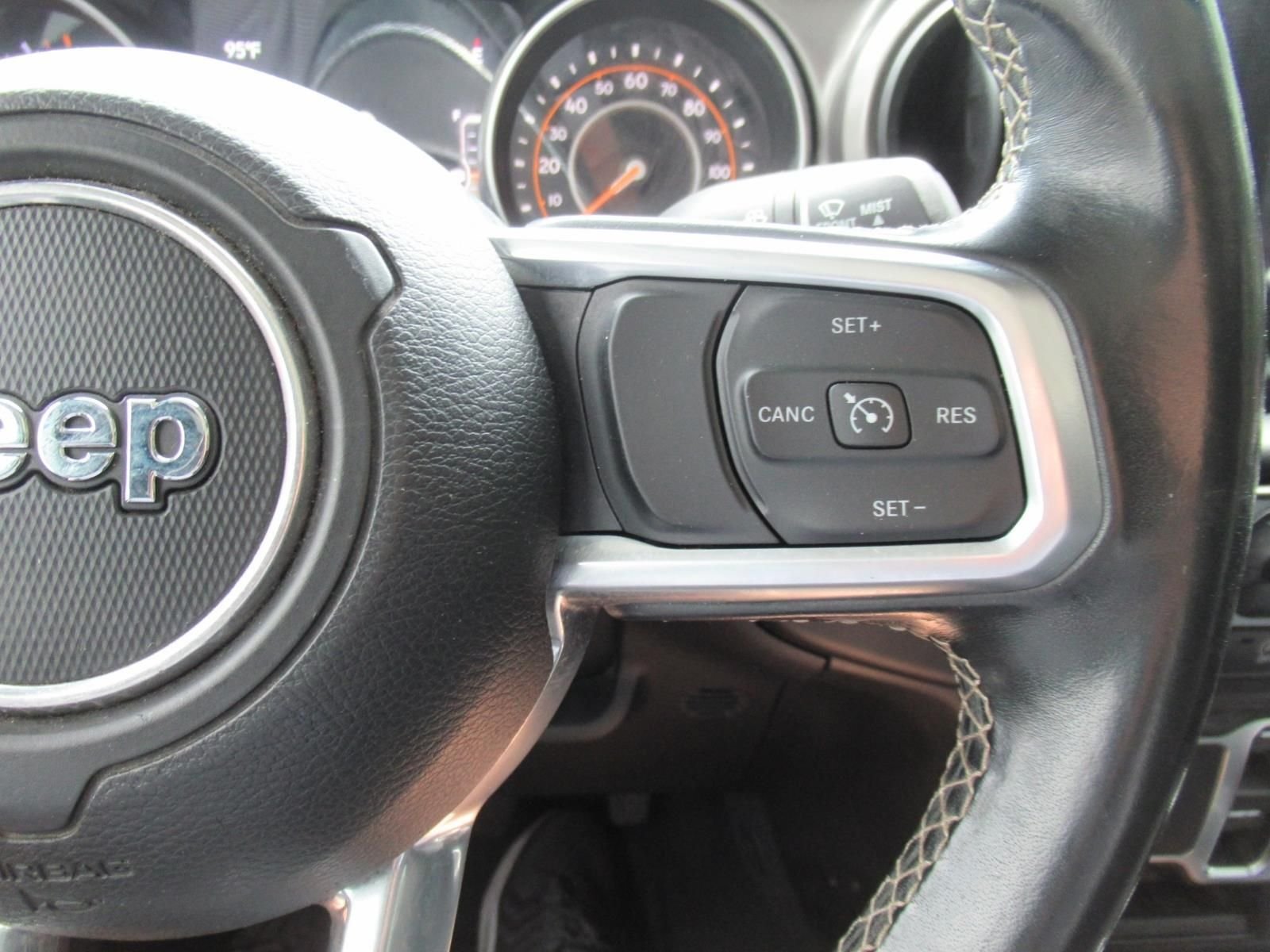 Used 2020 White Jeep Sport image 26