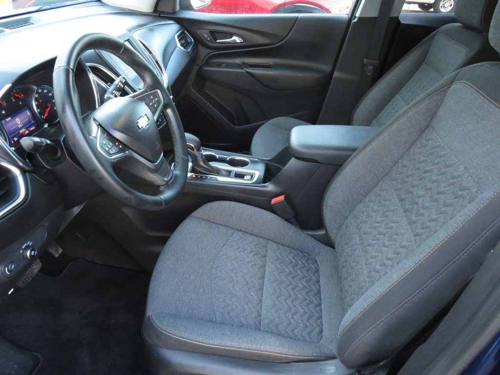 Used 2023 Blue Chevrolet LT image 17