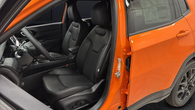 New 2026 Joose Exterior Paint Jeep Latitude image 9