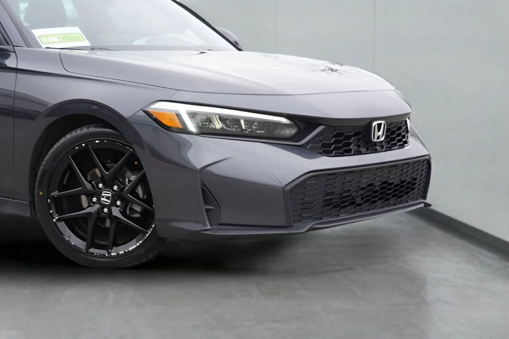Used 2025 Black Honda Sport image 3