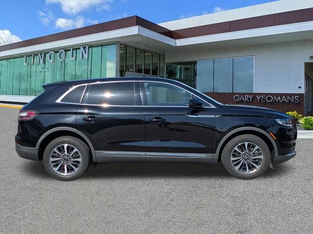 Certified Used 2023 Black Metallic Lincoln Reserve image 3