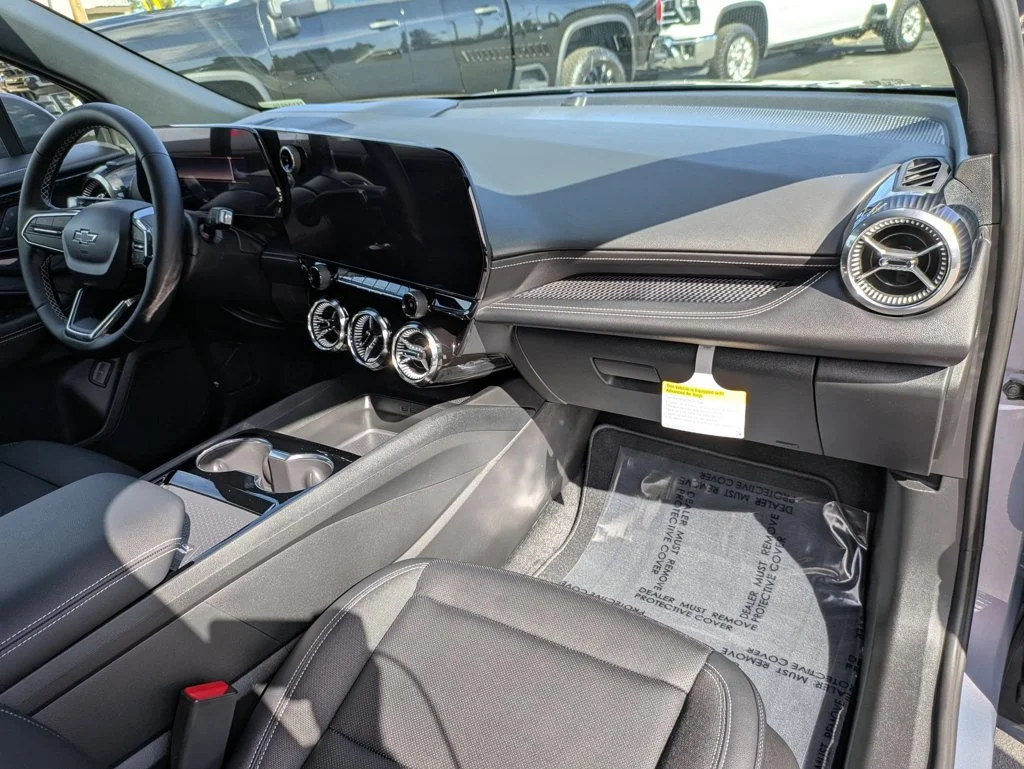 2026 Chevrolet Blazer EV LT - Photo 31