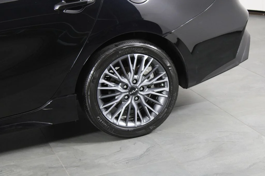 Used 2024 Black Kia GT-Line image 14