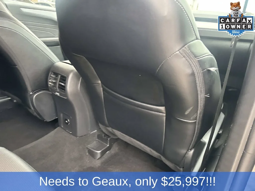 Used 2025 Gray Ford Platinum image 18