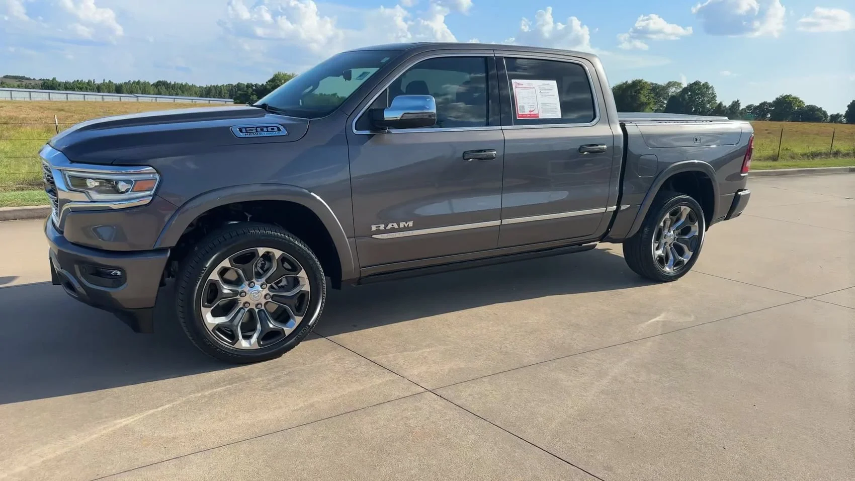 Used 2023 Granite Crystal Metallic Clearcoat Ram Limited image 5