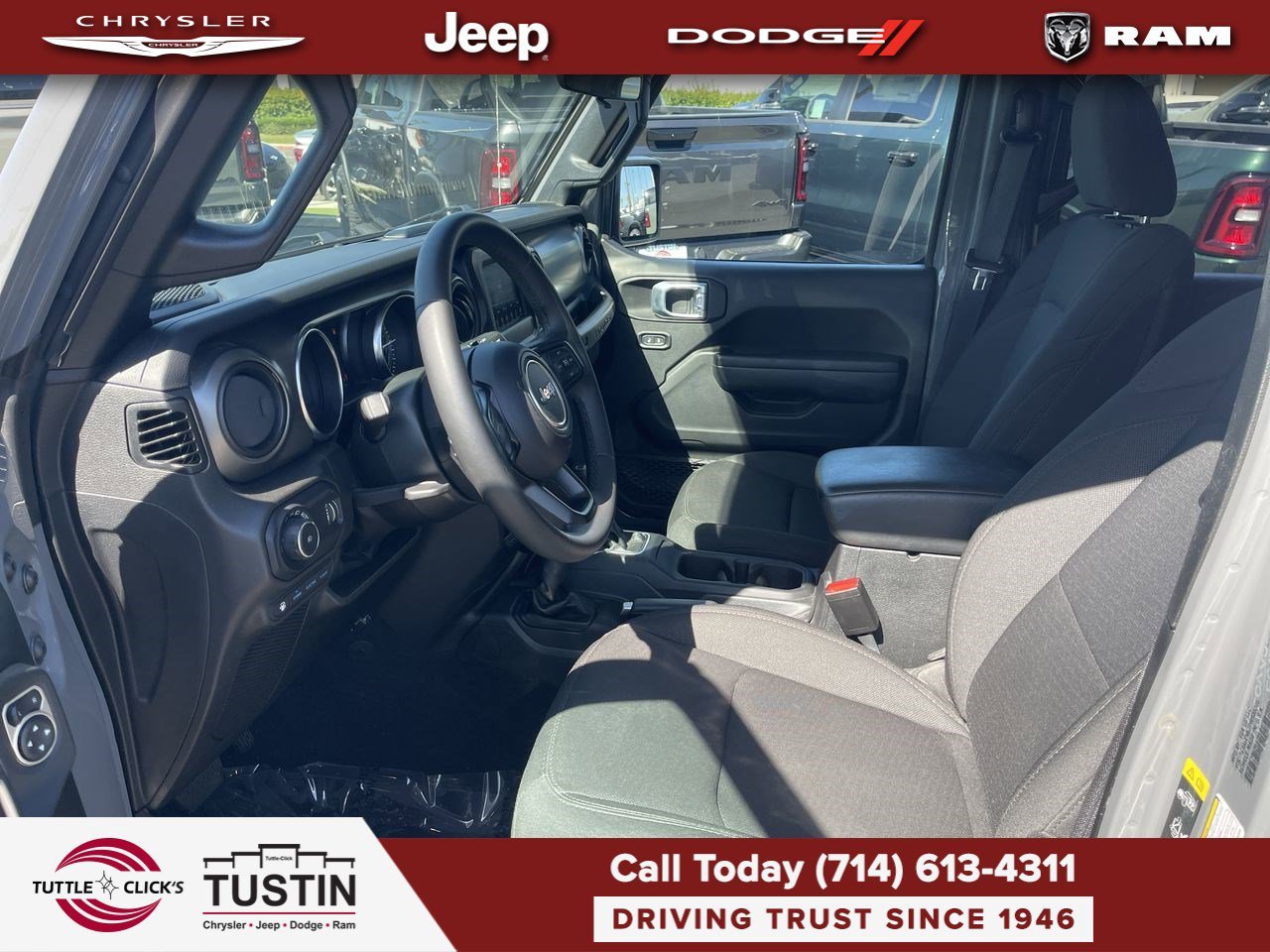 Used 2023 Sting-Gray Clearcoat Jeep 4DR 4WD image 17