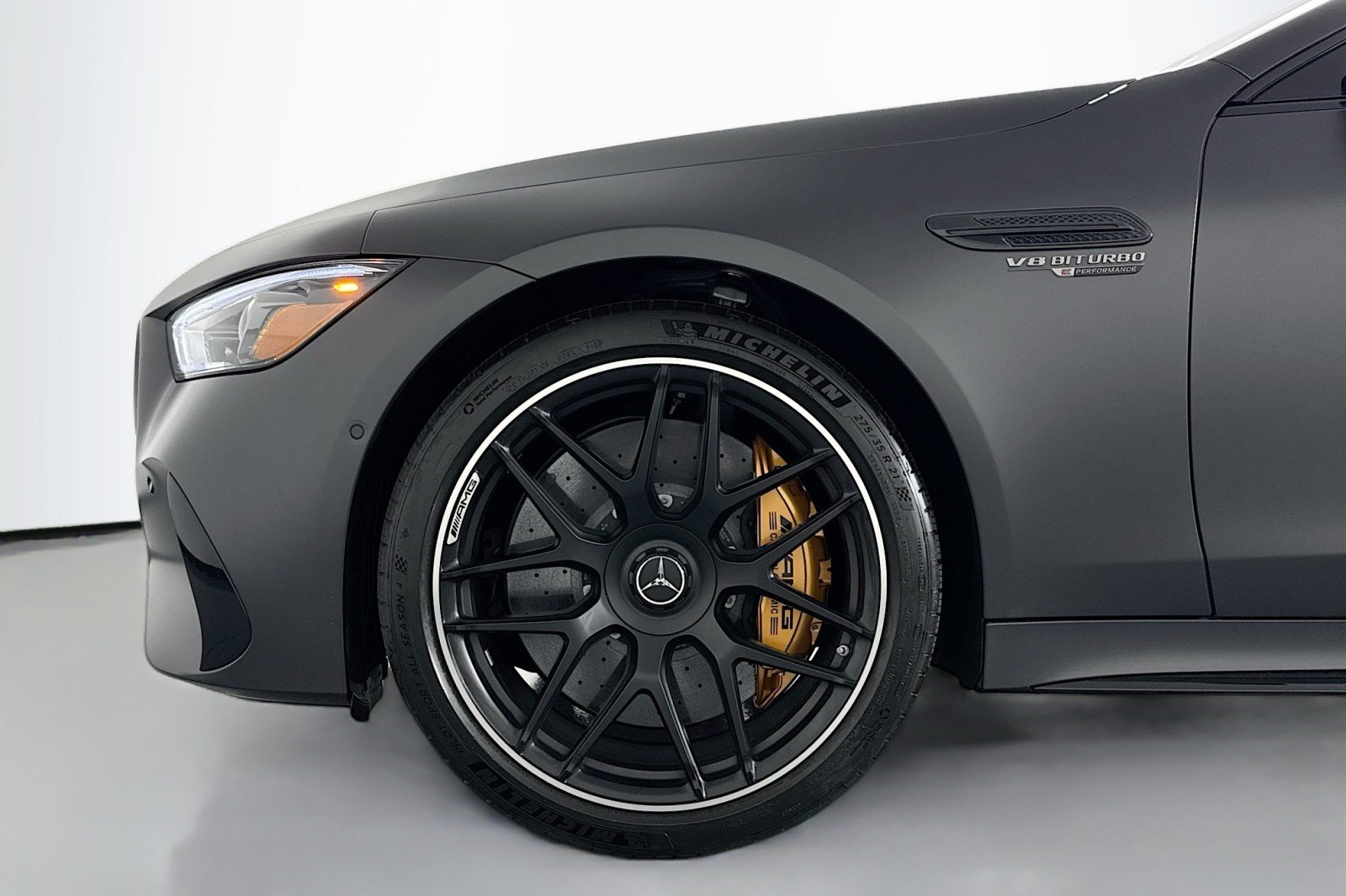 New 2026 MANUFAKTUR Graphite Grey Magno Mercedes-Benz AMG® GT 63 S E Performance 4-Door Coupe image 9