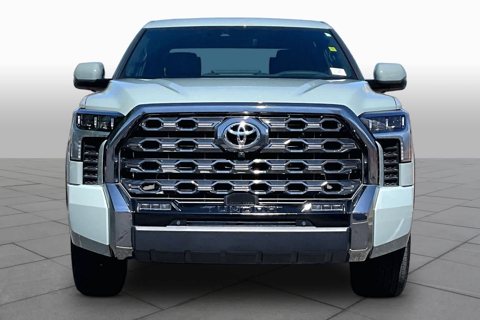 Used 2024 Lunar Rock Toyota Platinum image 4