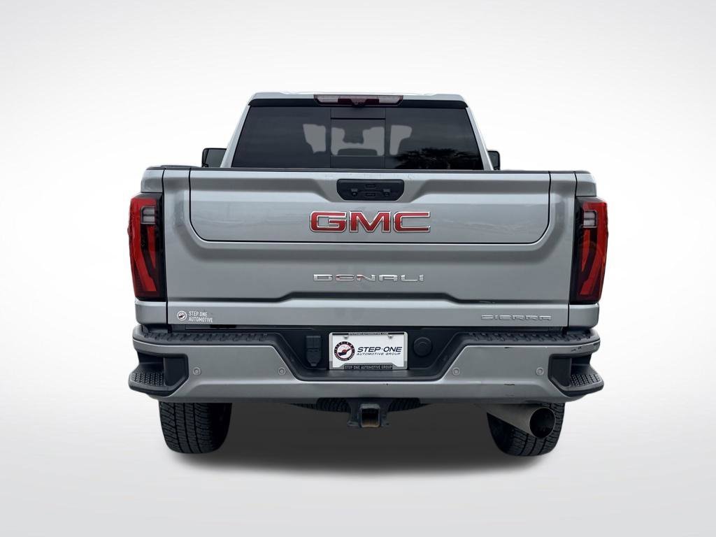 Used 2024 Silver GMC Denali image 6