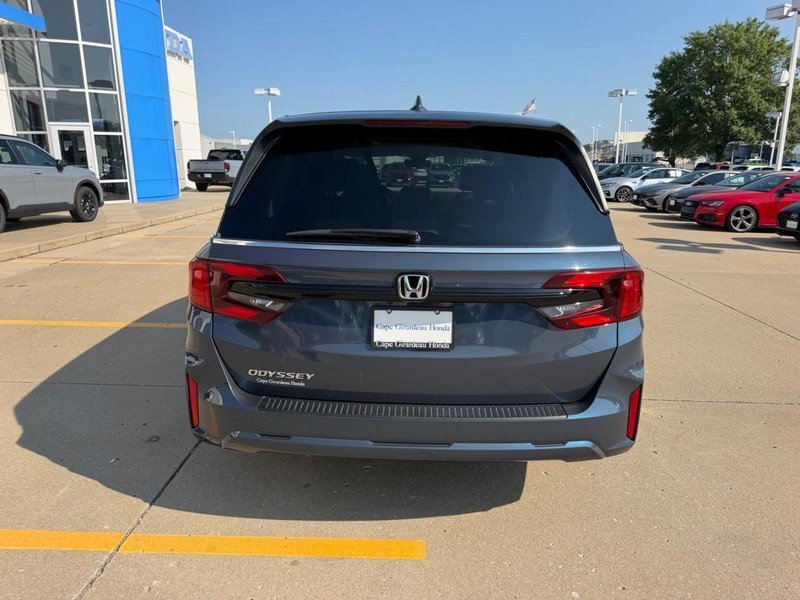 Certified Used 2025 Smoke Blue Pearl Honda EX-L image 29