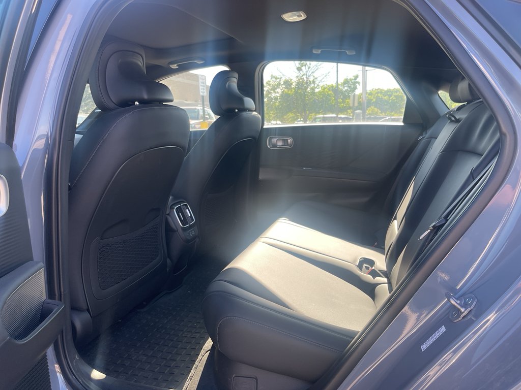 Used 2024 Gray Hyundai Limited image 9
